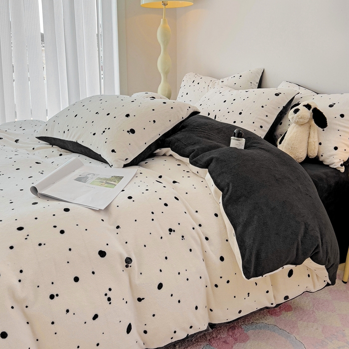 91家纺网 家纺一手货源 找家纺 麦瑞家纺 2025新款印花牛奶绒四件套跑量款 天空之城