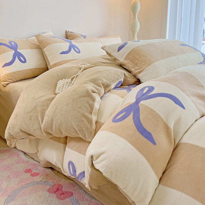 91家纺网 家纺一手货源 找家纺 麦瑞家纺 2025新款印花牛奶绒四件套跑量款 甜心结