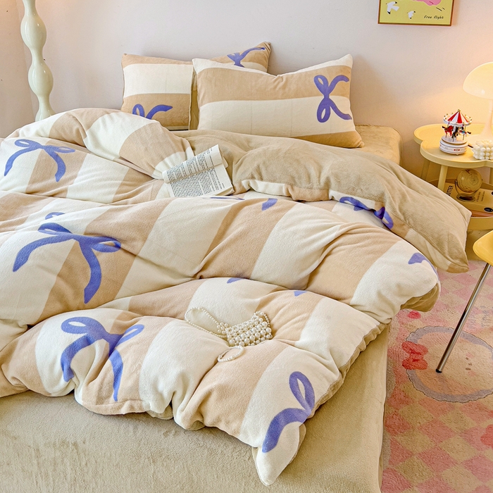 91家纺网 家纺一手货源 找家纺 麦瑞家纺 2025新款印花牛奶绒四件套跑量款 甜心结