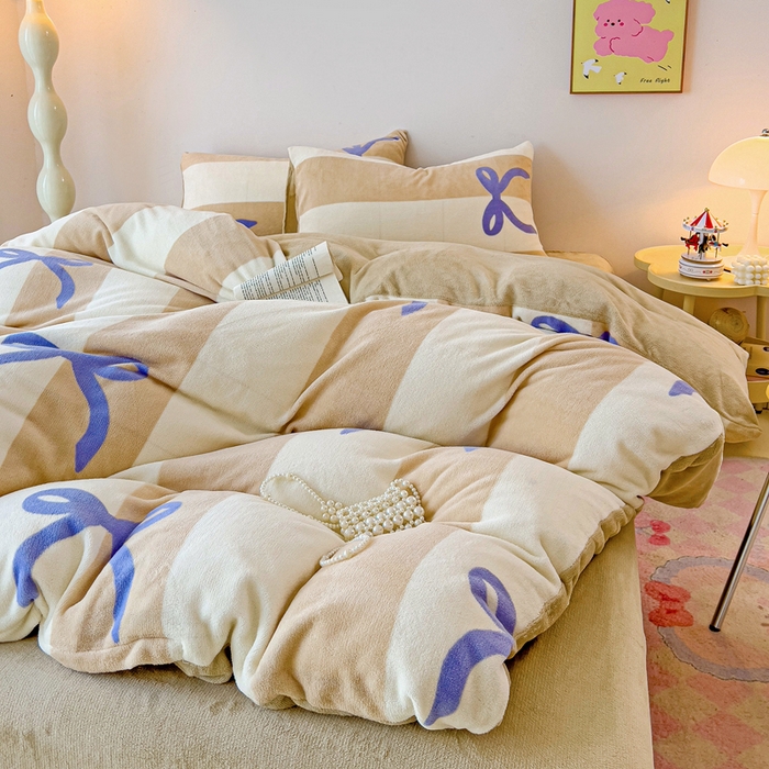 91家纺网 家纺一手货源 找家纺 麦瑞家纺 2025新款印花牛奶绒四件套跑量款 甜心结