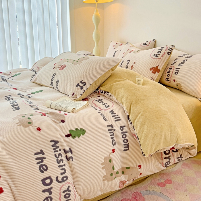 91家纺网 家纺一手货源 找家纺 麦瑞家纺 2025新款印花牛奶绒四件套跑量款 长颈鹿