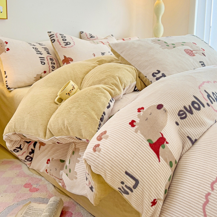 91家纺网 家纺一手货源 找家纺 麦瑞家纺 2025新款印花牛奶绒四件套跑量款 长颈鹿