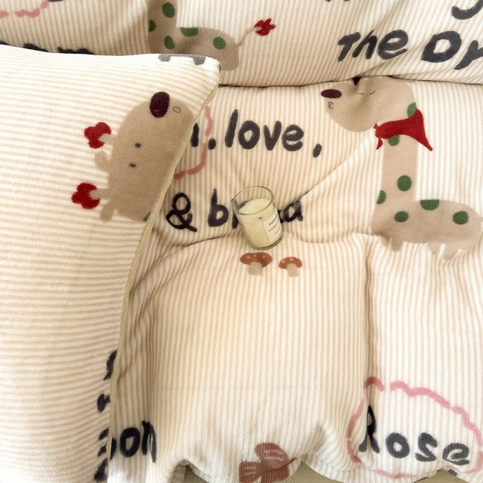 91家纺网 家纺一手货源 找家纺 麦瑞家纺 2025新款印花牛奶绒四件套跑量款 长颈鹿