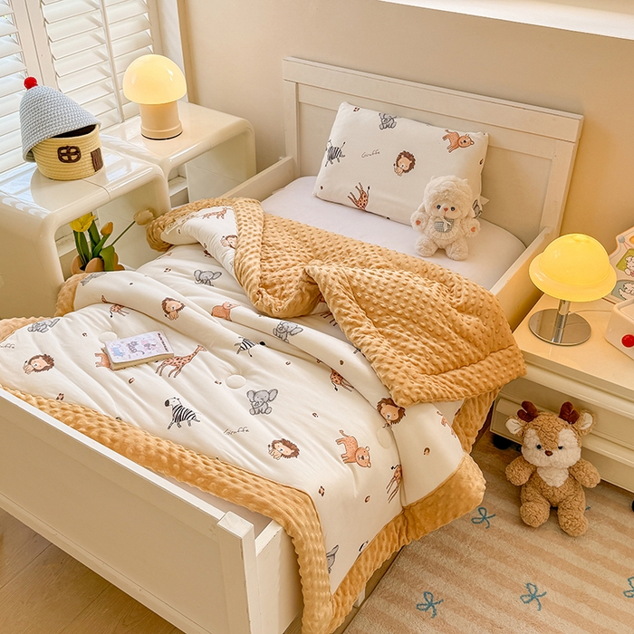 91家纺网 家纺一手货源 找家纺 天瑜家纺205新款A类针织面料手包豆豆绒冬被大豆被 狮子王黄