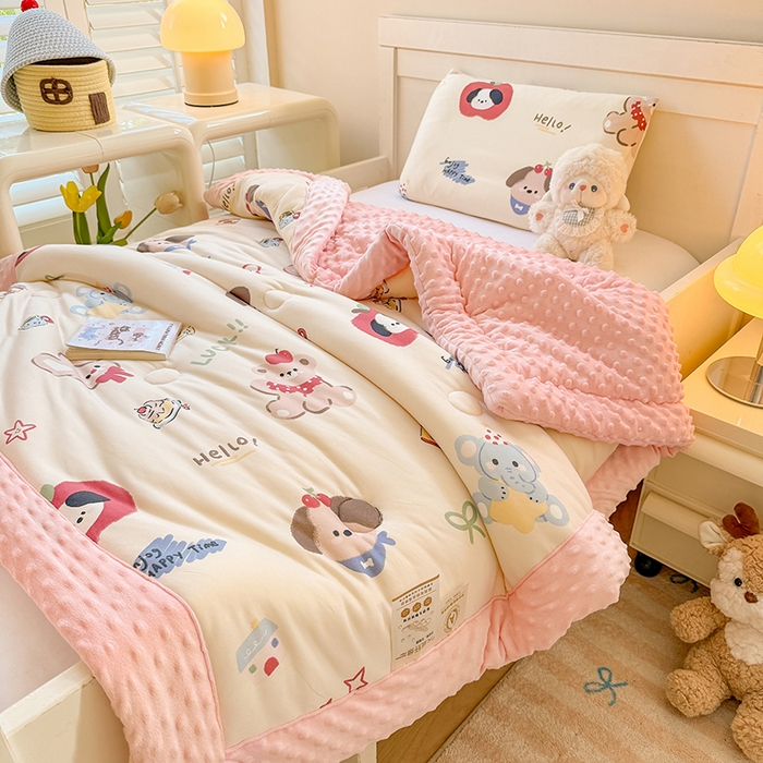 91家纺网 家纺一手货源 找家纺 天瑜家纺205新款A类针织面料手包豆豆绒冬被大豆被 幸运狗粉