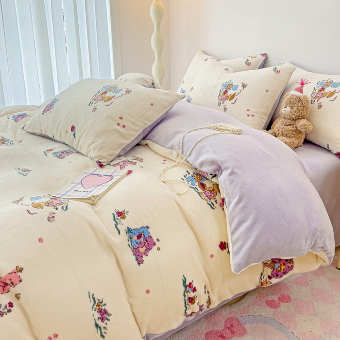 91家纺网 家纺一手货源 找家纺 麦瑞家纺 2025新款印花牛奶绒四件套跑量款 紫苏苏