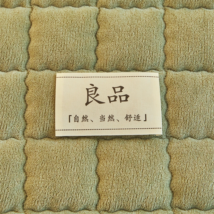 91家纺网 家纺一手货源 找家纺 喜居 2025新款无印风牛奶绒床褥垫-大床图 良品系列 良品-香草绿