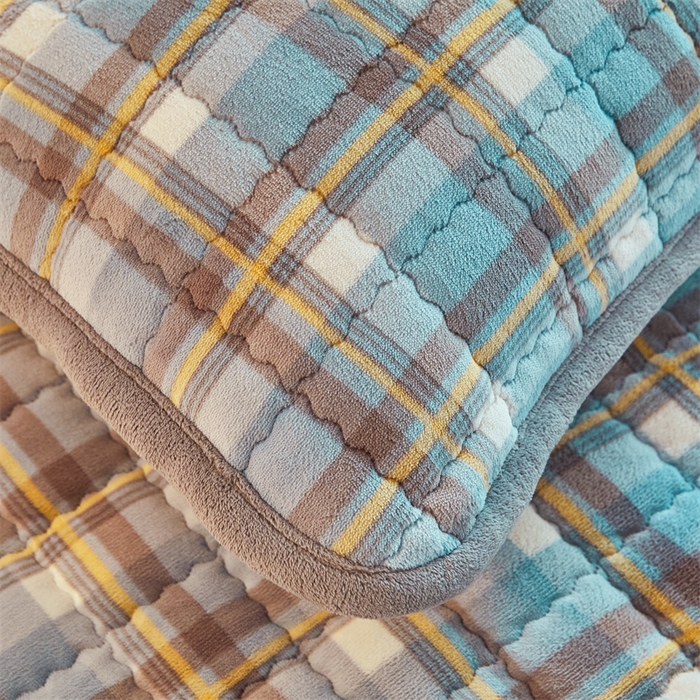 91家纺网 家纺一手货源 找家纺 喜居 2025新款无印风牛奶绒床褥垫-大床图 良品系列 良品-简兮蓝