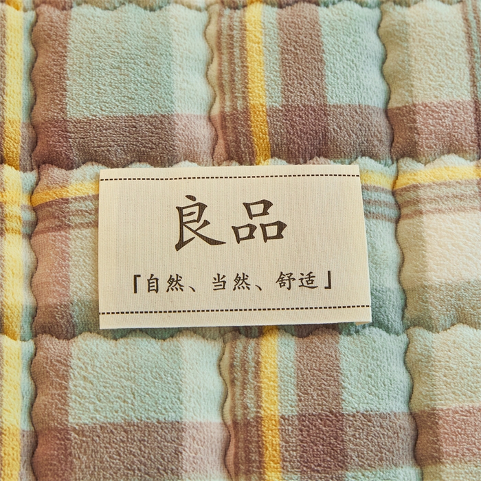 91家纺网 家纺一手货源 找家纺 喜居 2025新款无印风牛奶绒床褥垫-大床图 良品系列 良品-简兮绿