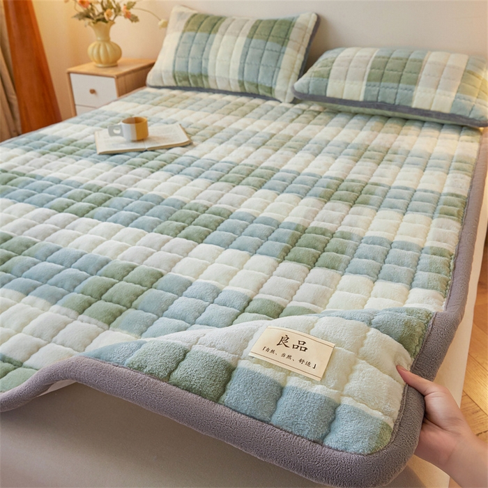喜居 2025新款无印风牛奶绒床褥垫-大床图 良品系列 良品-绿大格