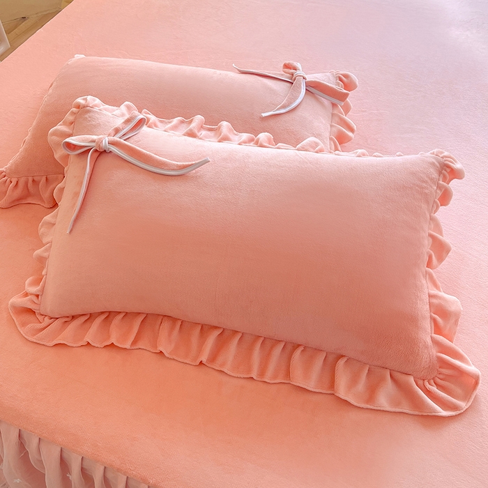 91家纺网 家纺一手货源 找家纺 后庭寝室 2025新款牛奶绒花边床裙四件套-浪漫花语系列 浪漫花语-公主玉