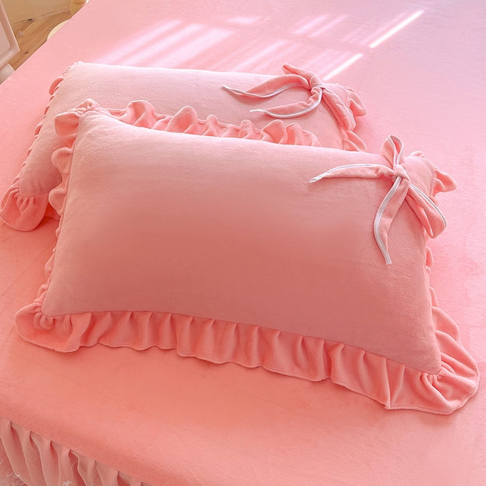 91家纺网 家纺一手货源 找家纺 后庭寝室 2025新款牛奶绒花边床裙四件套-浪漫花语系列 浪漫花语-暖粉玉