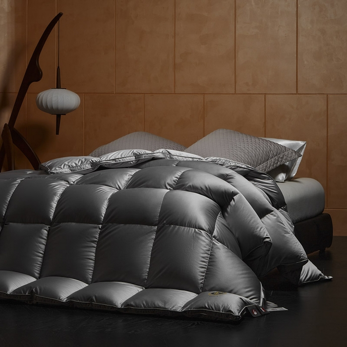 91家纺网 家纺一手货源 找家纺 （总）暖羽屋羽绒馆 2025新款白鸭绒被 莱赛尔95绒子含量鸭绒被子 羽绒被芯 双人冬被 婚庆春秋被