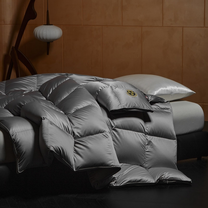 91家纺网 家纺一手货源 找家纺 暖羽屋羽绒馆 2025新款白鸭绒被 莱赛尔95绒子含量鸭绒被子 羽绒被芯 双人冬被 婚庆春秋被 X卡尔佩斯  灰色