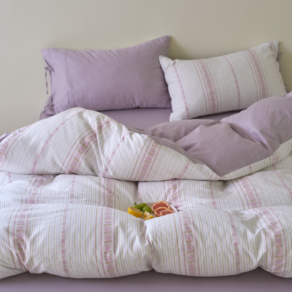 91家纺网 家纺一手货源 找家纺 久典家居 2025新款A类全棉色织提花系带款四件套-梦屿系列三色（买家秀加客服） 梦屿紫