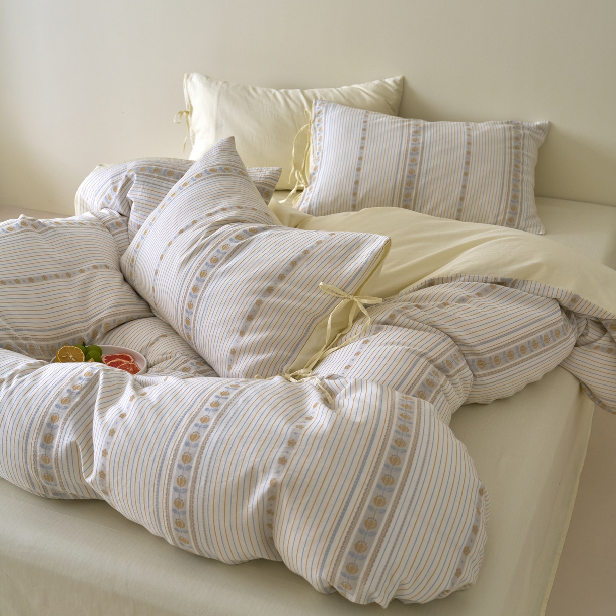 91家纺网 家纺一手货源 找家纺 久典家居 2025新款A类全棉色织提花系带款四件套-梦屿系列三色（买家秀加客服） 梦屿米黄