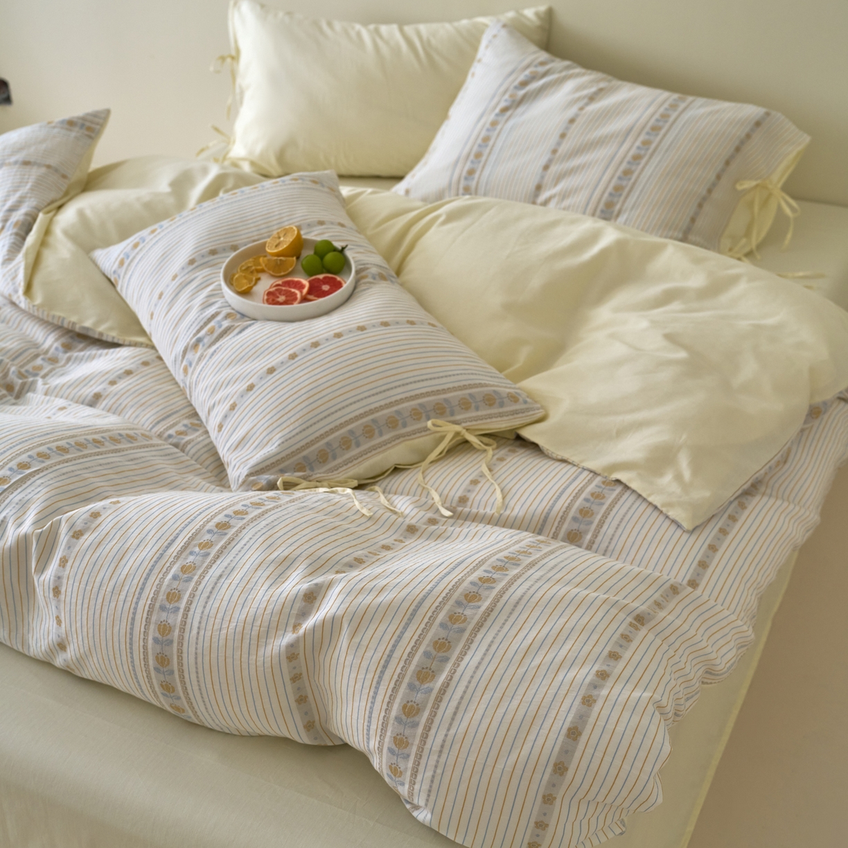 91家纺网 家纺一手货源 找家纺 久典家居 2025新款A类全棉色织提花系带款四件套-梦屿系列三色（买家秀加客服） 梦屿米黄