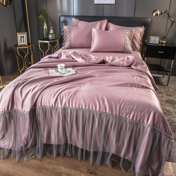 91家纺网 家纺一手货源 找家纺 （总）丽莱美家纺 2025新款水洗冰丝蕾丝夏被  夏被三件套  夏被四件套