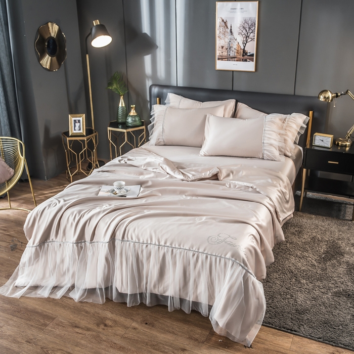 91家纺网 家纺一手货源 找家纺 丽莱美家纺 2026新款水洗冰丝蕾丝夏被  夏被三件套  夏被四件套 香槟金