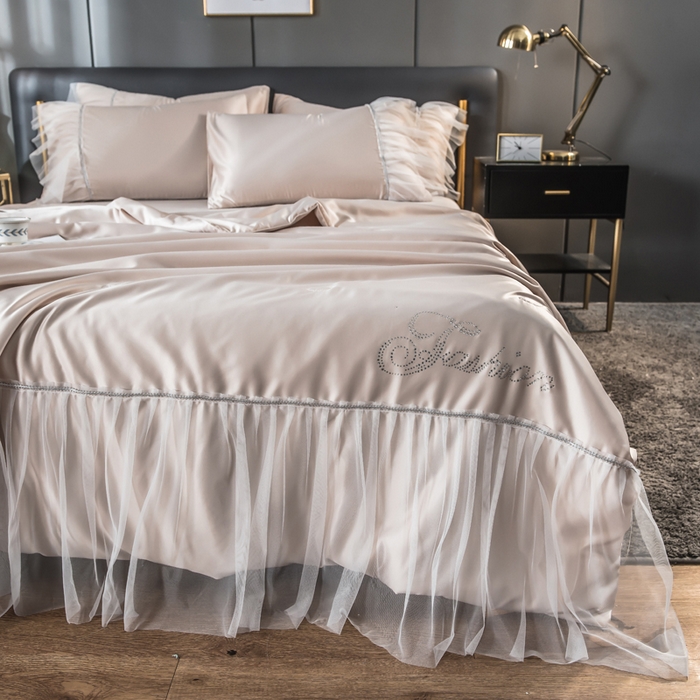 91家纺网 家纺一手货源 找家纺 丽莱美家纺 2026新款水洗冰丝蕾丝夏被  夏被三件套  夏被四件套 香槟金