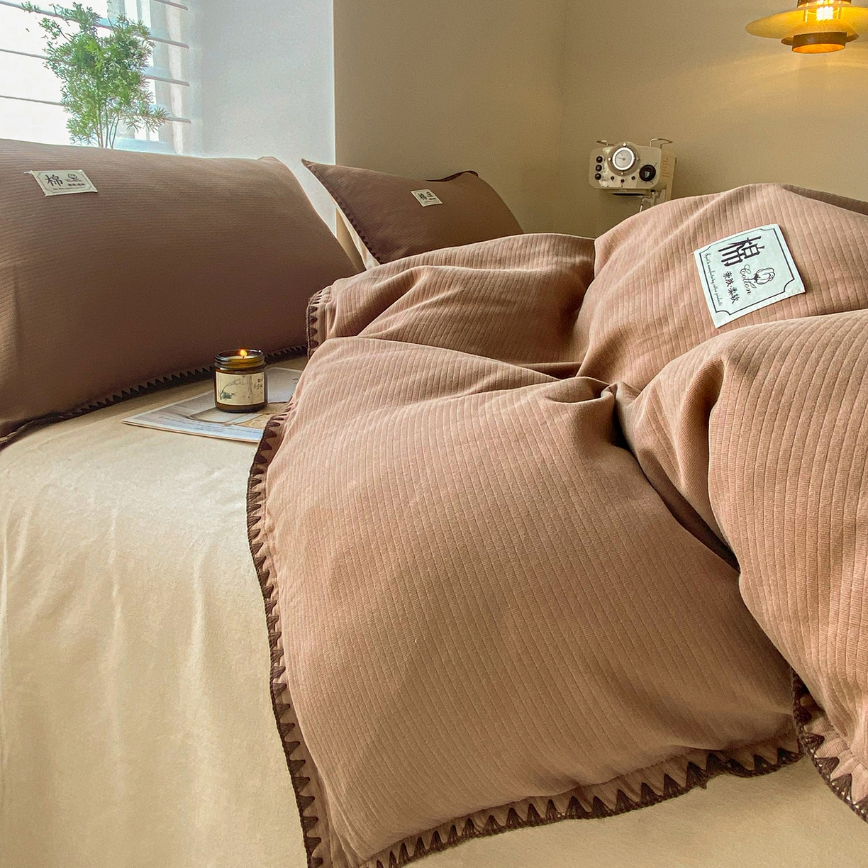 91家纺网 家纺一手货源 找家纺 （总）简宜家居（朝初家纺） 2025新款全棉厚织长绒棉立体提花磨毛贝壳边四件套