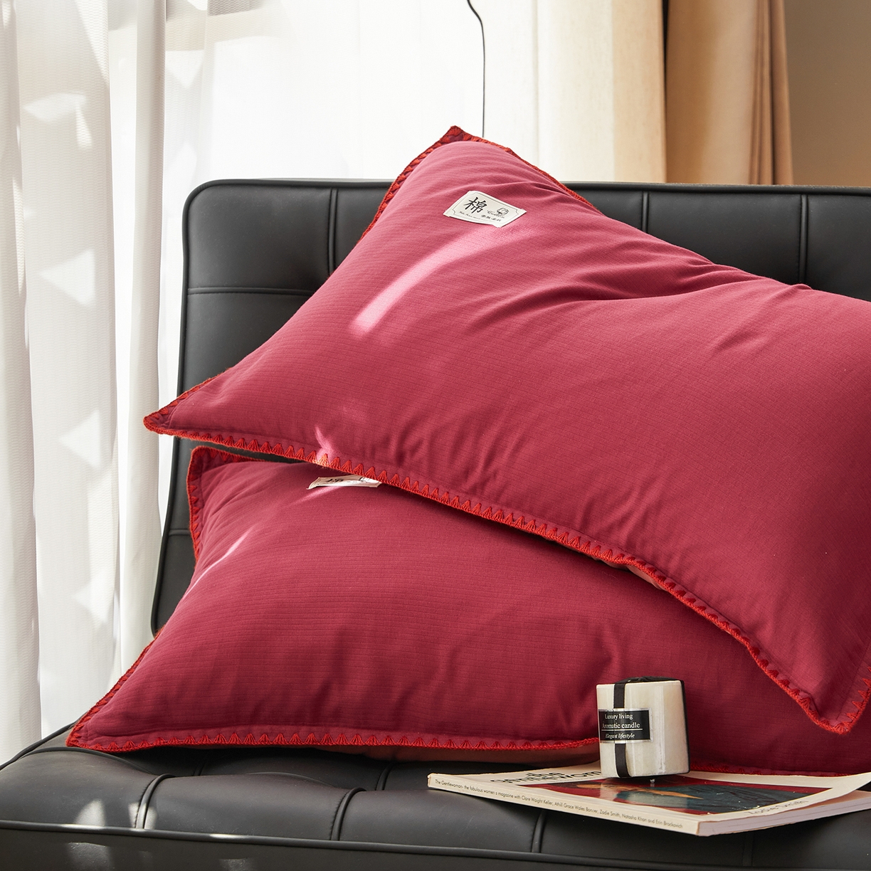 91家纺网 家纺一手货源 找家纺 简宜家居（朝初家纺） 2025新款全棉厚织长绒棉立体提花磨毛贝壳边四件套 酒红织缕