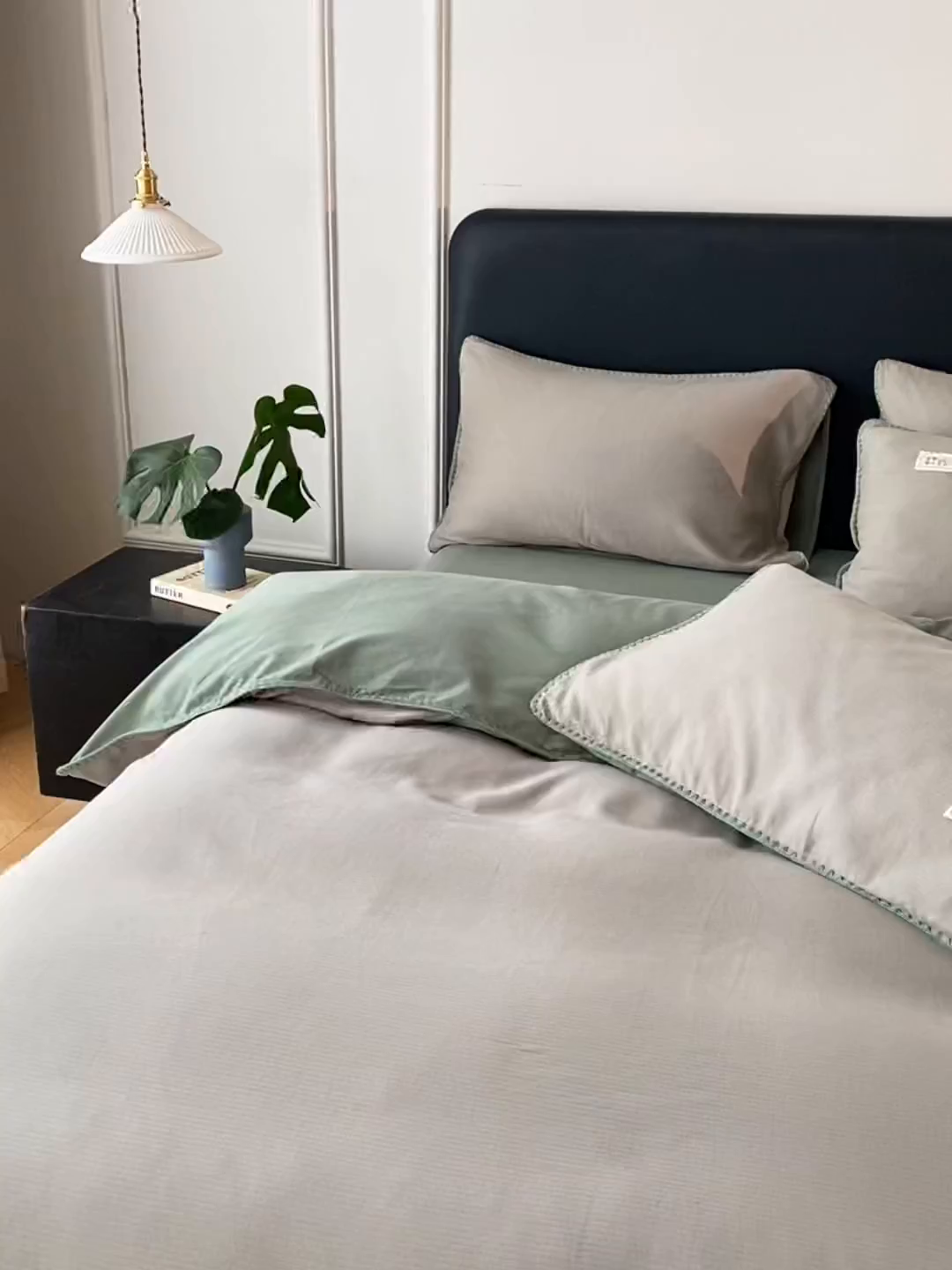 91家纺网 家纺一手货源 找家纺 简宜家居（朝初家纺） 2025新款全棉厚织长绒棉立体提花磨毛贝壳边四件套 青芥织缕