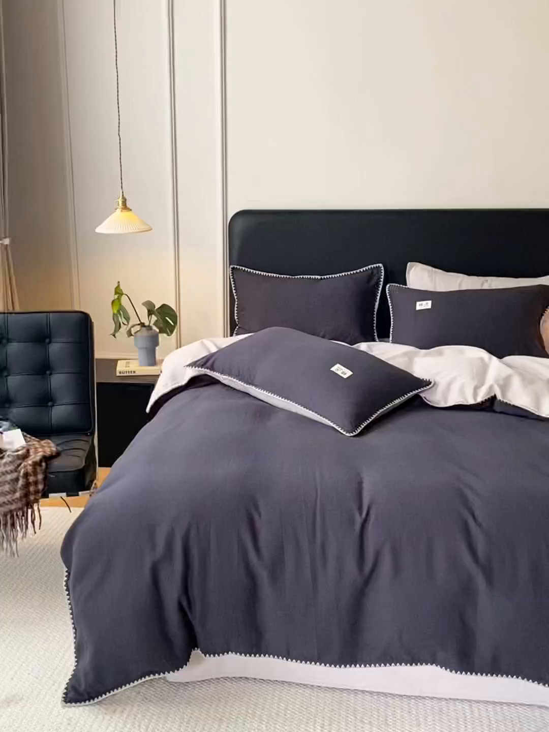 91家纺网 家纺一手货源 找家纺 简宜家居（朝初家纺） 2025新款全棉厚织长绒棉立体提花磨毛贝壳边四件套 深灰织缕