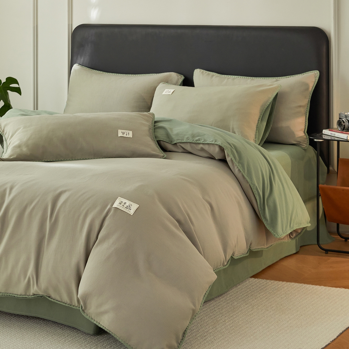 91家纺网 家纺一手货源 找家纺 简宜家居（朝初家纺） 2025新款全棉厚织长绒棉立体提花磨毛贝壳边四件套 青芥织缕