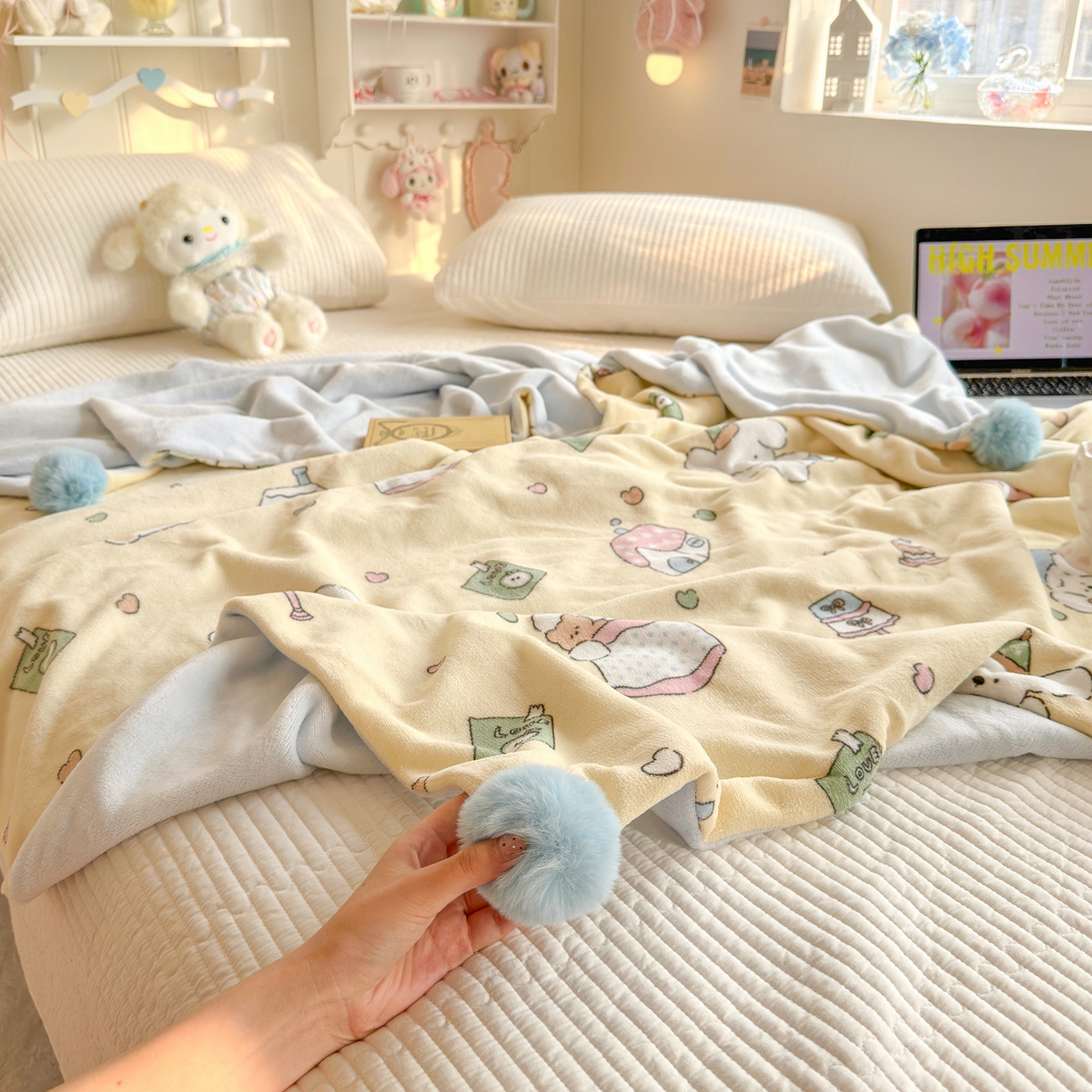 91家纺网 家纺一手货源 找家纺 （总）罗亿家纺 2025新款高克重（200g）牛奶绒韩系毛球办公室盖毯多功能盖毯被套毛毯两用（小红书推荐)