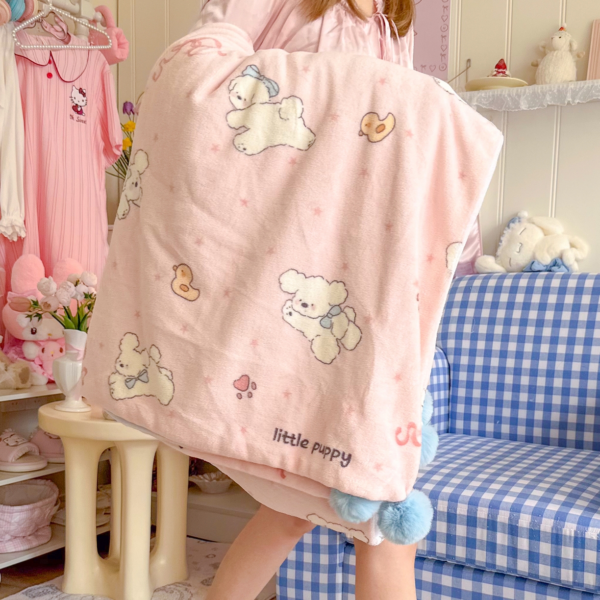 91家纺网 家纺一手货源 找家纺 罗亿家纺 2025新款高克重（200g）牛奶绒韩系毛球办公室盖毯多功能盖毯被套毛毯两用（小红书推荐) 狗gogo