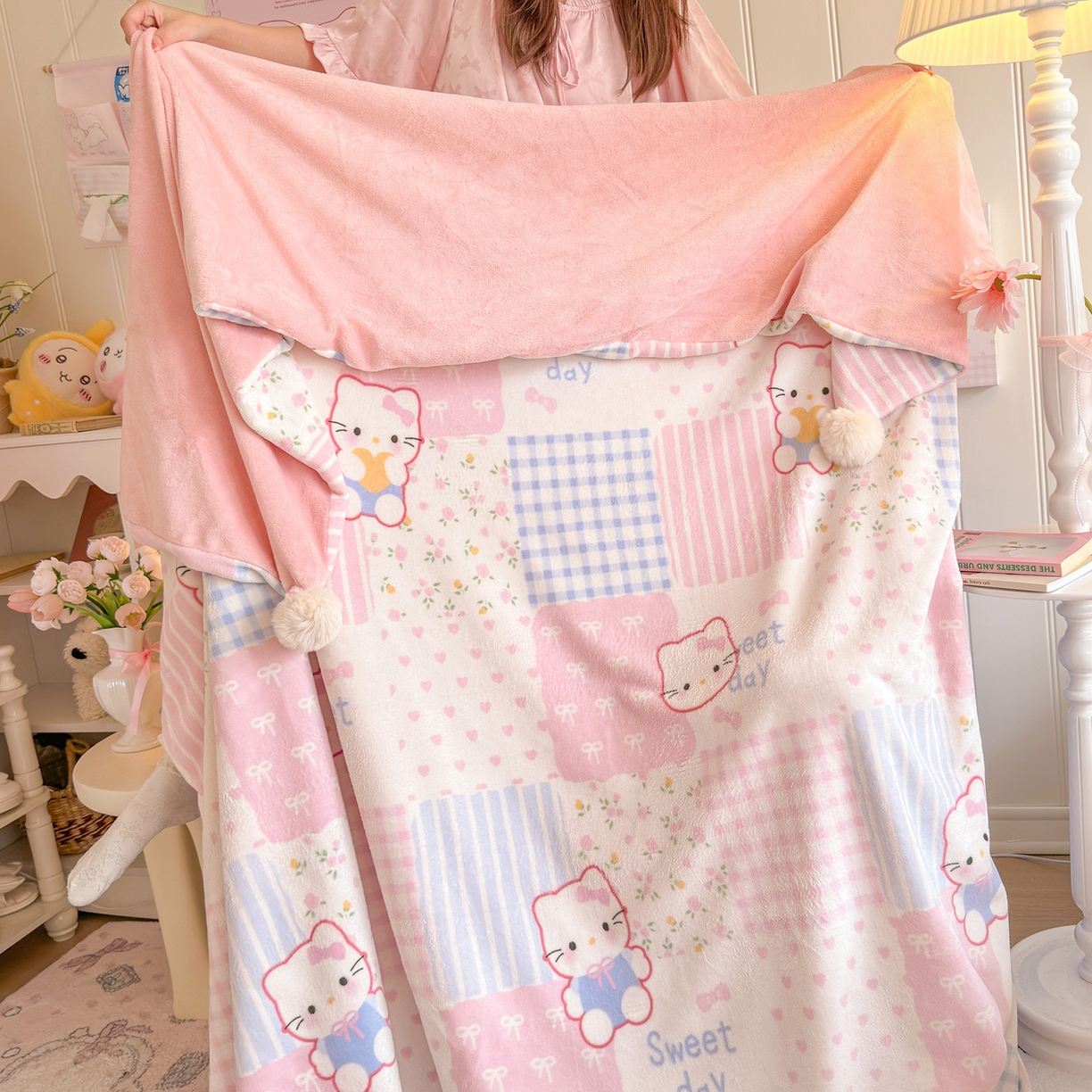 91家纺网 家纺一手货源 找家纺 罗亿家纺 2025新款高克重（200g）牛奶绒韩系毛球办公室盖毯多功能盖毯被套毛毯两用（小红书推荐) 布丁猫