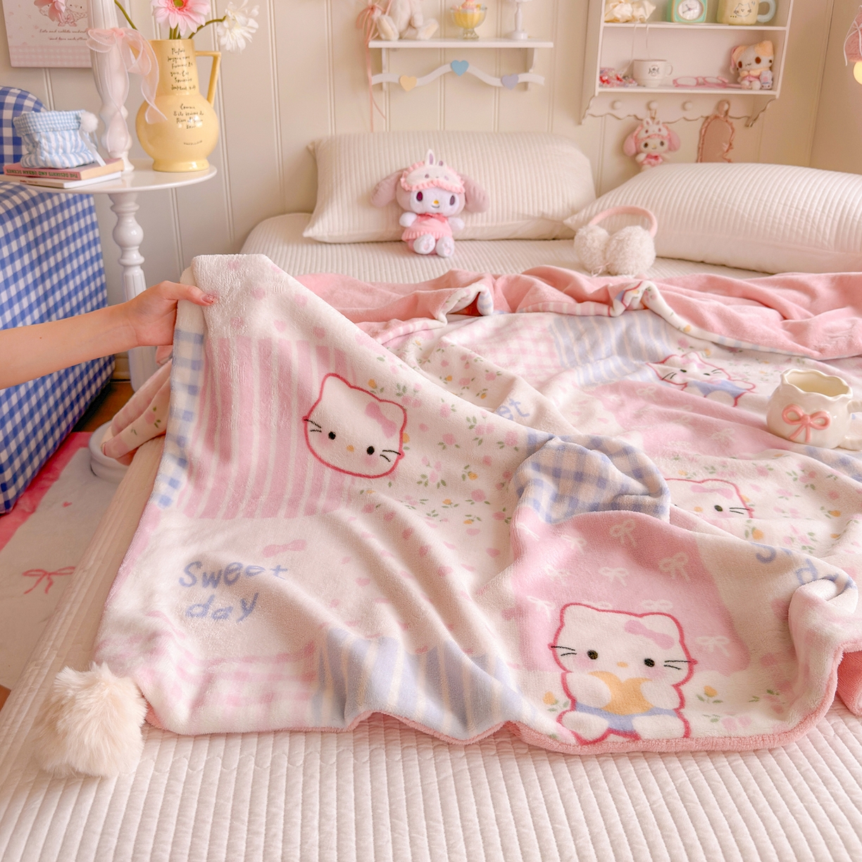 91家纺网 家纺一手货源 找家纺 罗亿家纺 2025新款高克重（200g）牛奶绒韩系毛球办公室盖毯多功能盖毯被套毛毯两用（小红书推荐) 布丁猫