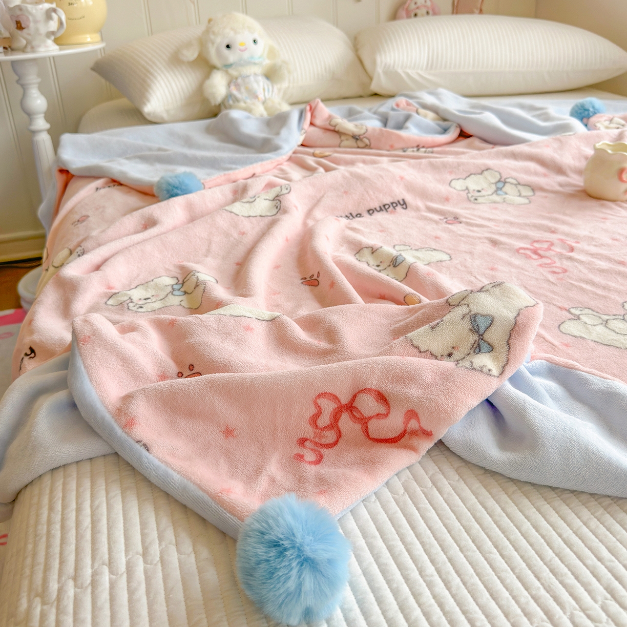 91家纺网 家纺一手货源 找家纺 罗亿家纺 2025新款高克重（200g）牛奶绒韩系毛球办公室盖毯多功能盖毯被套毛毯两用（小红书推荐) 狗gogo