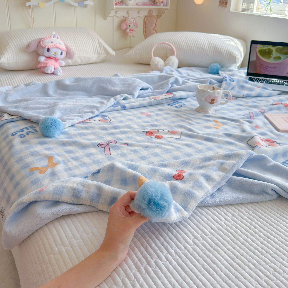 91家纺网 家纺一手货源 找家纺 （总）罗亿家纺 2025新款高克重（200g）牛奶绒韩系毛球办公室盖毯多功能盖毯被套毛毯两用（小红书推荐)