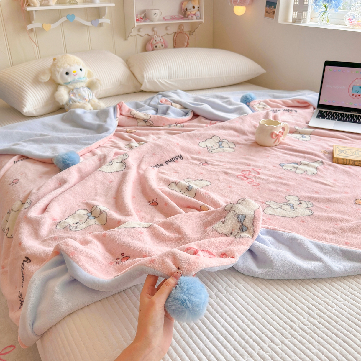 91家纺网 家纺一手货源 找家纺 （总）罗亿家纺 2025新款高克重（200g）牛奶绒韩系毛球办公室盖毯多功能盖毯被套毛毯两用（小红书推荐)