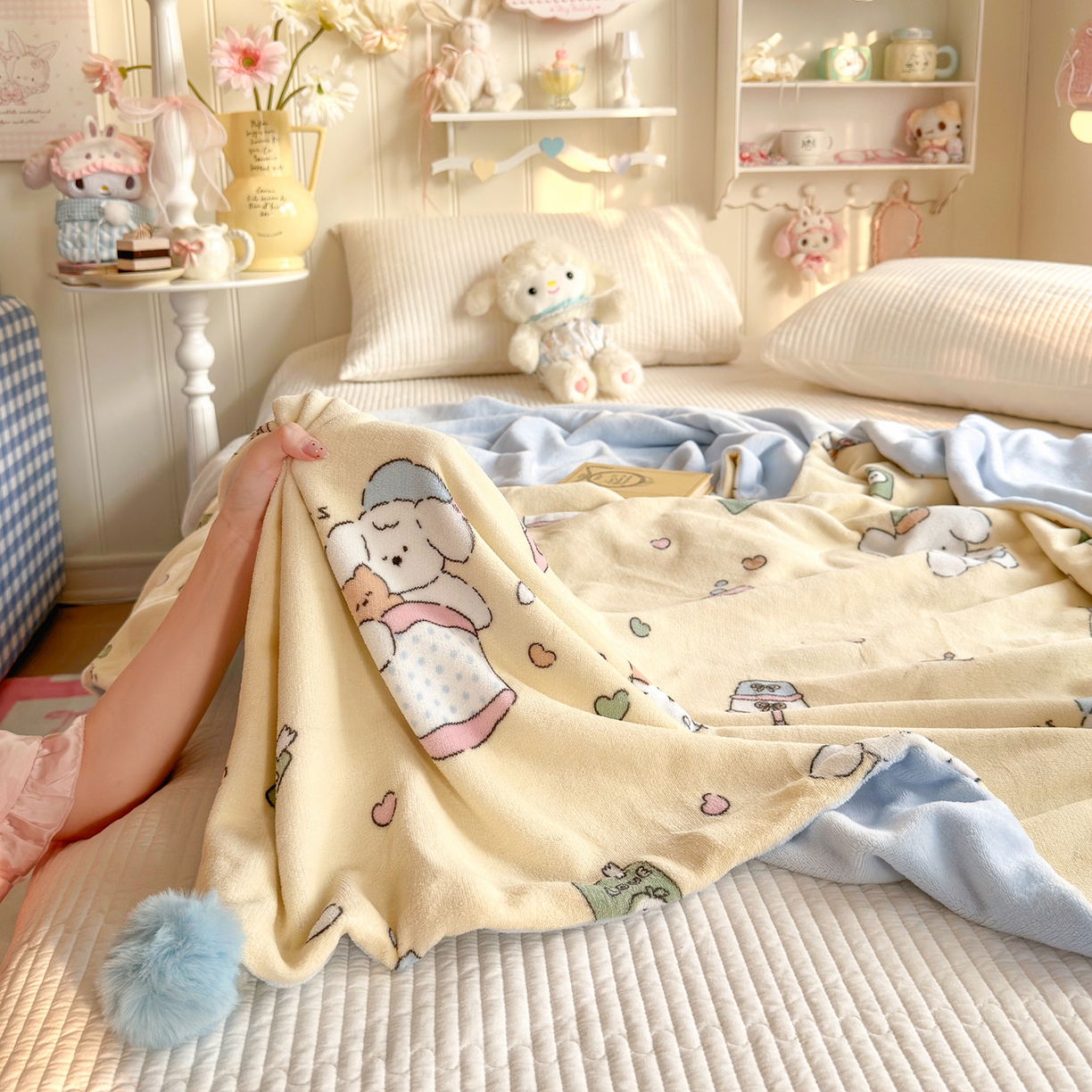 91家纺网 家纺一手货源 找家纺 罗亿家纺 2025新款高克重（200g）牛奶绒韩系毛球办公室盖毯多功能盖毯被套毛毯两用（小红书推荐) 奶黄汪汪