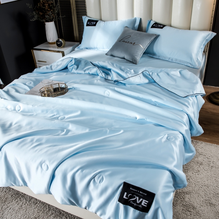 91家纺网 家纺一手货源 找家纺 丽莱美家纺 2025新款夏被  夏被三件套 夏被四件套 天蓝