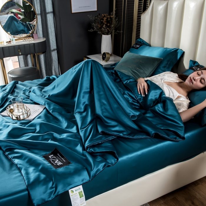 91家纺网 家纺一手货源 找家纺 丽莱美家纺 2025新款夏被  夏被三件套 夏被四件套 孔雀蓝