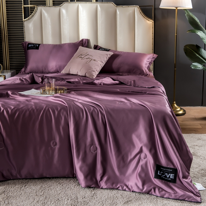 91家纺网 家纺一手货源 找家纺 丽莱美家纺 2025新款夏被  夏被三件套 夏被四件套 紫色