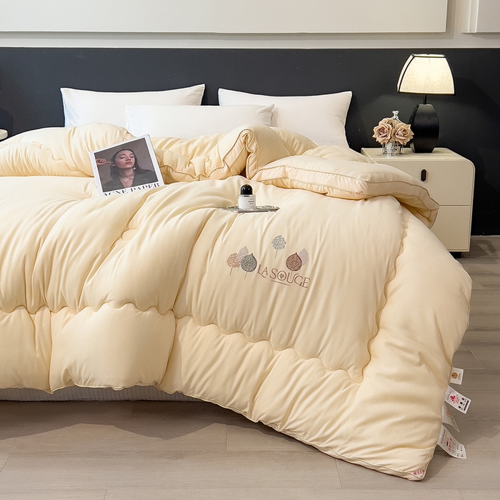 91家纺网 家纺一手货源 找家纺 丽莱美家纺 2026新款牛奶棉新疆羽丝绵被被子被芯-云柔系列 云柔-黄