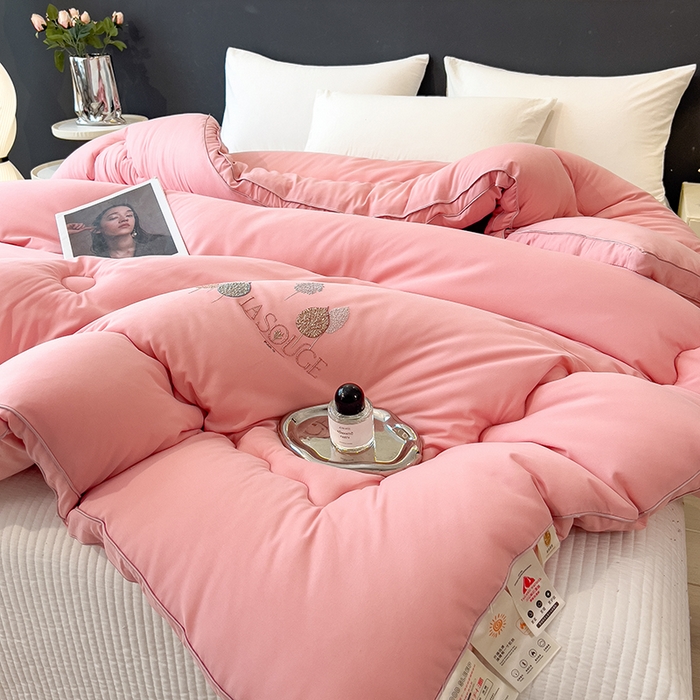 91家纺网 家纺一手货源 找家纺 丽莱美家纺 2026新款牛奶棉新疆羽丝绵被被子被芯-云柔系列 云柔-粉