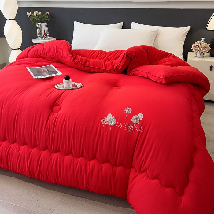 91家纺网 家纺一手货源 找家纺 丽莱美家纺 2026新款牛奶棉新疆羽丝绵被被子被芯-云柔系列 云柔-红