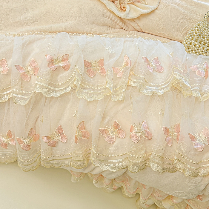 91家纺网 家纺一手货源 找家纺 虹星家纺 2025新款花边牛奶绒床裙四件套系列 蝶恋-奶茶色