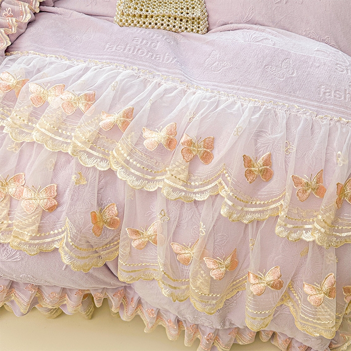 91家纺网 家纺一手货源 找家纺 虹星家纺 2025新款花边牛奶绒床裙四件套系列 蝶恋-葡萄紫