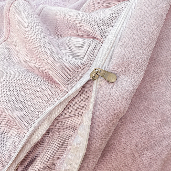 91家纺网 家纺一手货源 找家纺 虹星家纺 2025新款花边牛奶绒床裙四件套系列 蝶恋-葡萄紫