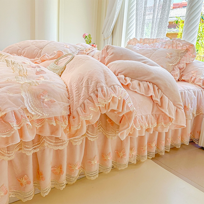 91家纺网 家纺一手货源 找家纺 （总）虹星家纺 2025新款花边牛奶绒床裙四件套系列