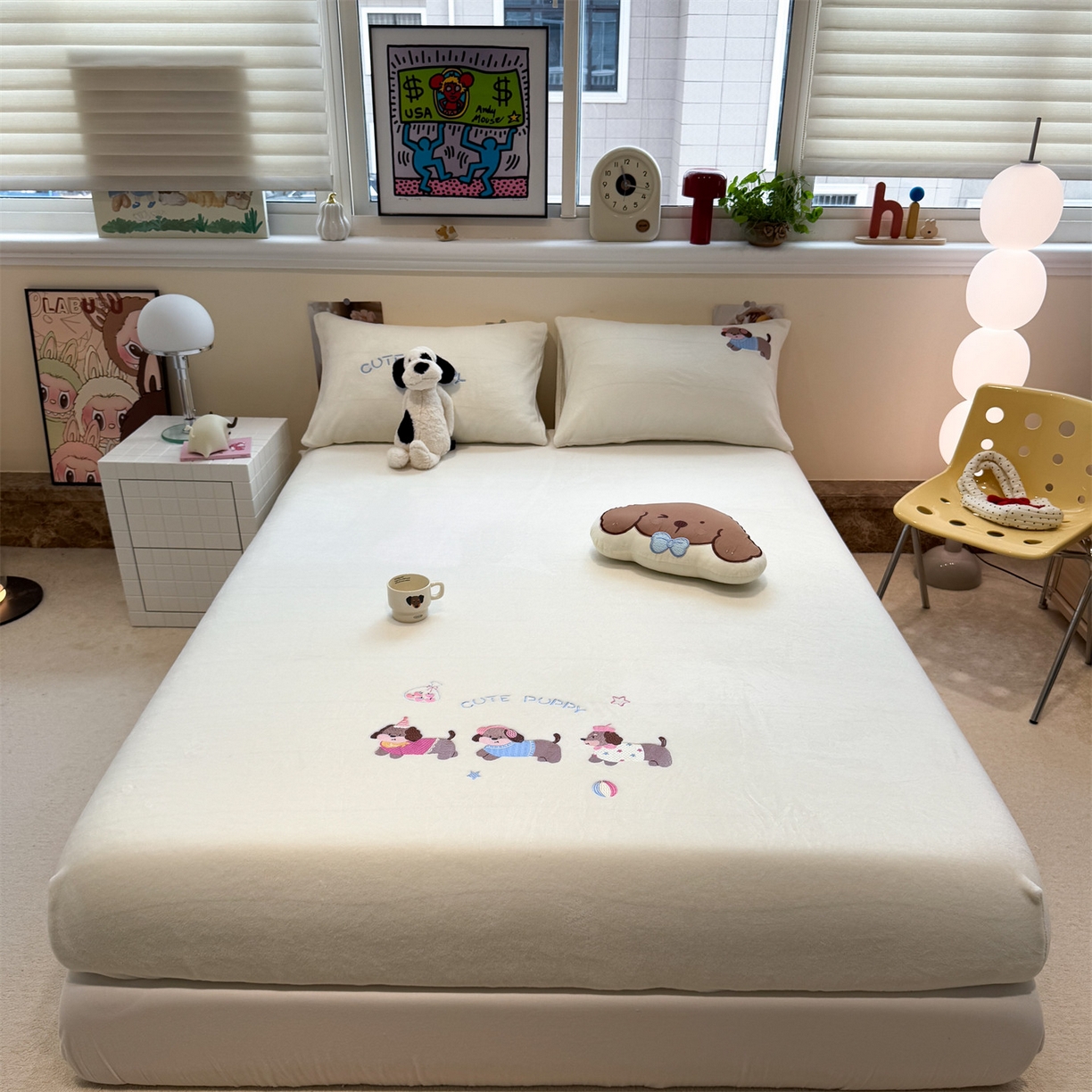 91家纺网 家纺一手货源 找家纺 （总）857家居 2025新款卡通牛奶绒刺绣床笠