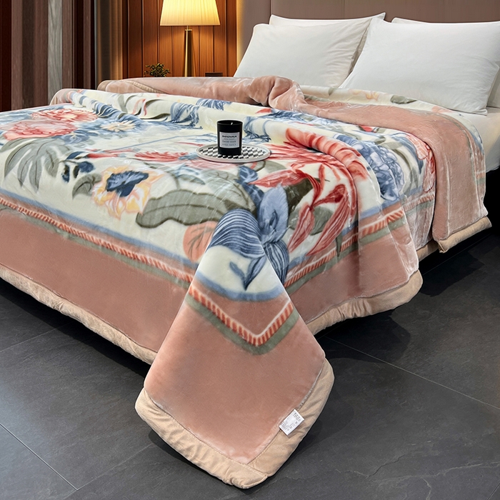 91家纺网 家纺一手货源 找家纺 凯轩毛毯 2025新款加厚双层婚庆云毯  毛毯 春意盎然