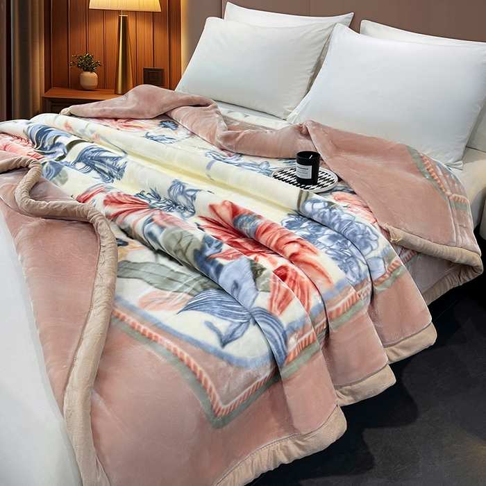 91家纺网 家纺一手货源 找家纺 凯轩毛毯 2025新款加厚双层婚庆云毯  毛毯 春意盎然